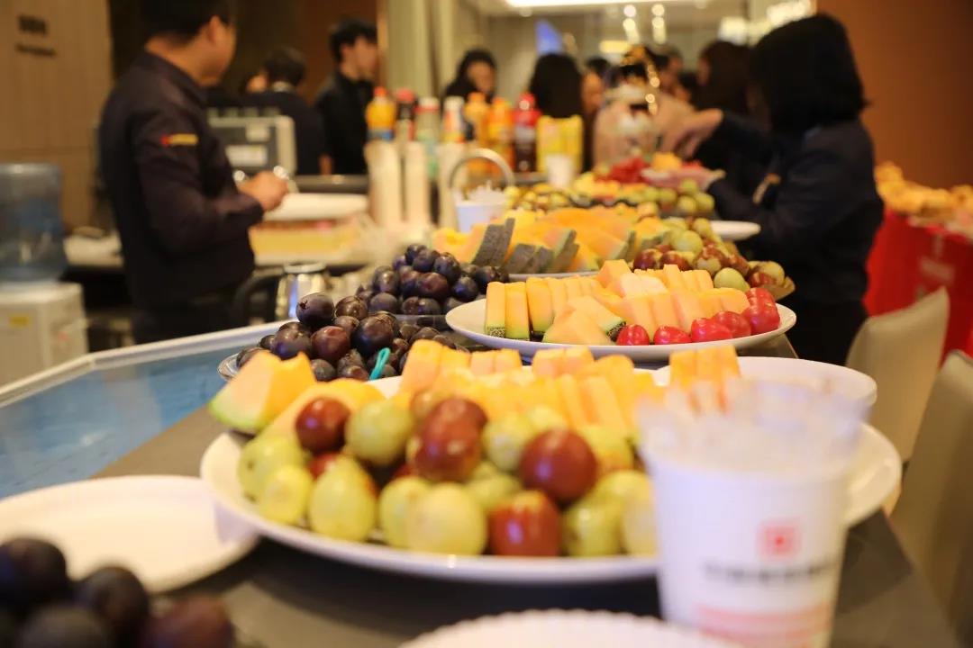 員工生日會(huì)丨金秋碩果，共度韶華，祝壽星們生日快樂！